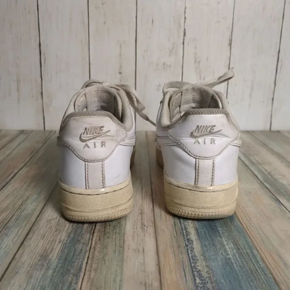 Nike Air Force 1 Low Top White Leather Sneakers Shoes Womens 7